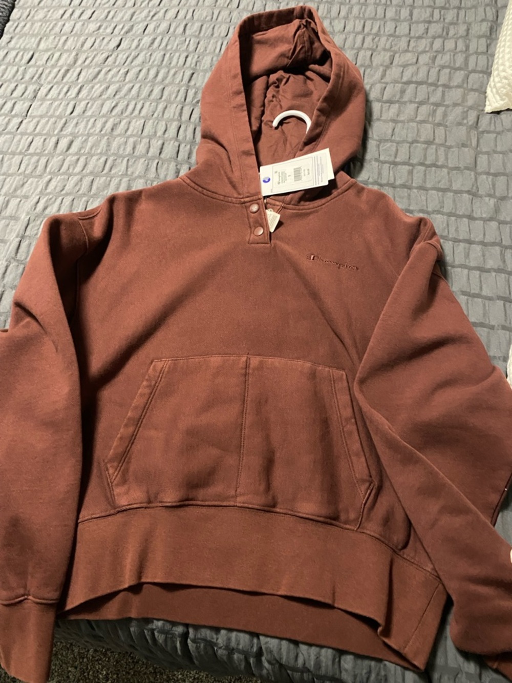 NWT Champion Women’s Maroon Hooded Sweatshirt